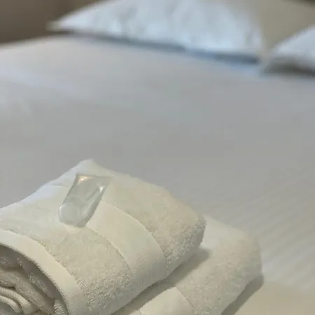 Square Garden 4* Tirana