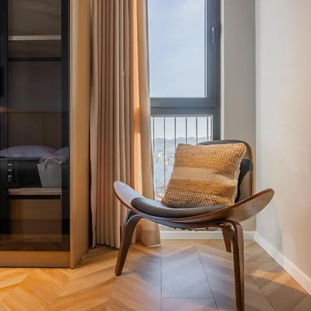 Square Garden Aparthotel