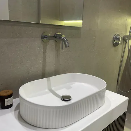 Aparthotel Square Garden Tirana