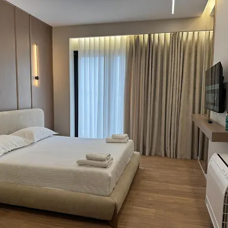 Aparthotel Square Garden Tirana