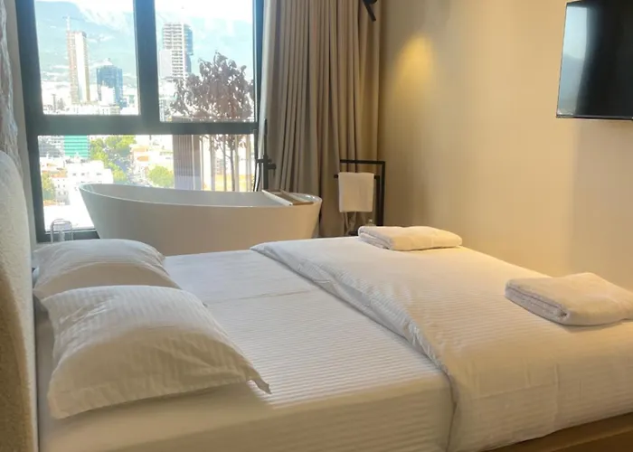 Square Garden Aparthotel Tirana