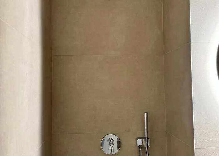 Square Garden 티라나