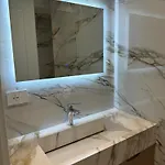 Square Garden 아파트호텔 티라나