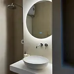 아파트호텔 Square Garden 4*