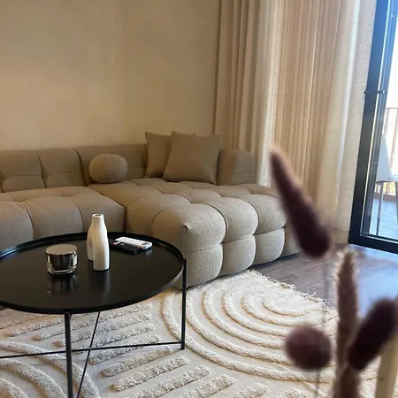 Апарт-отель Square Garden 4*