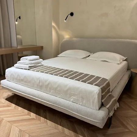 Square Garden Апарт-отель Тирана