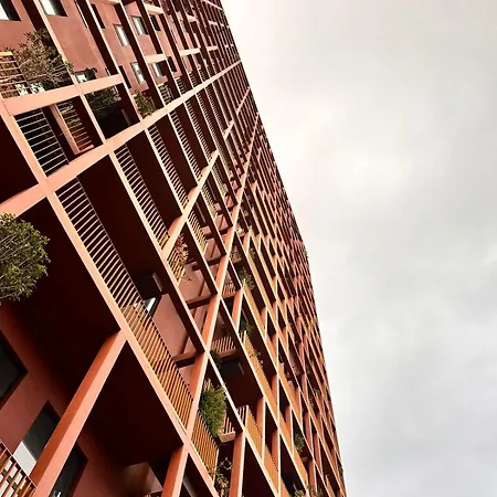 Square Garden מלון דירות טיראנה